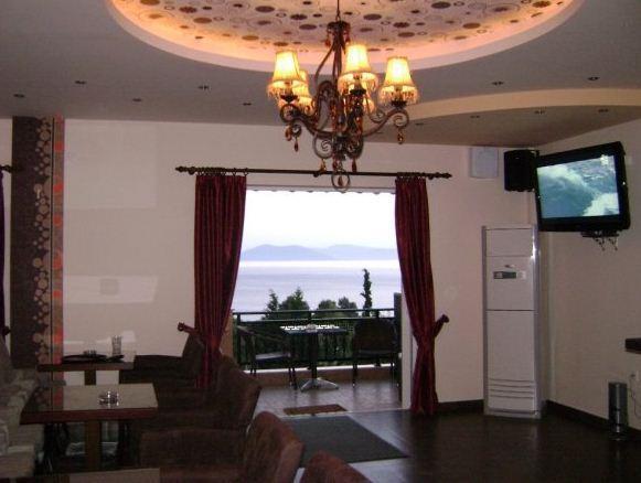 Pantheon Hotel & Suites Nerotriviá Eksteriør bilde